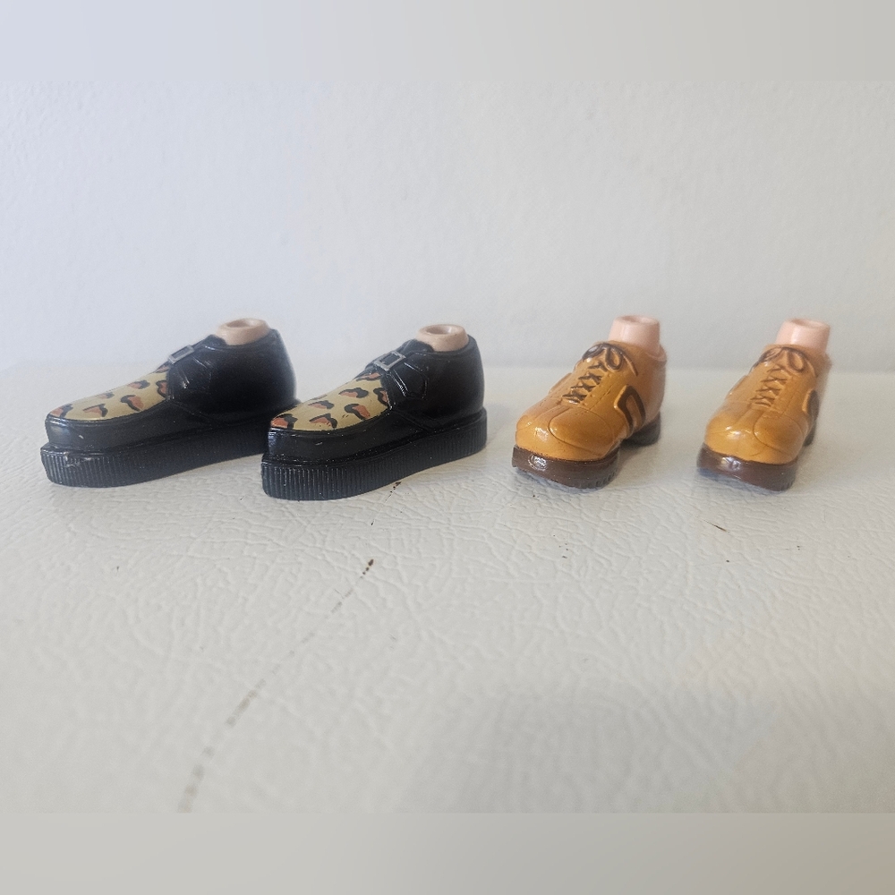 Bratz Boys Doll Shoes Set of 2